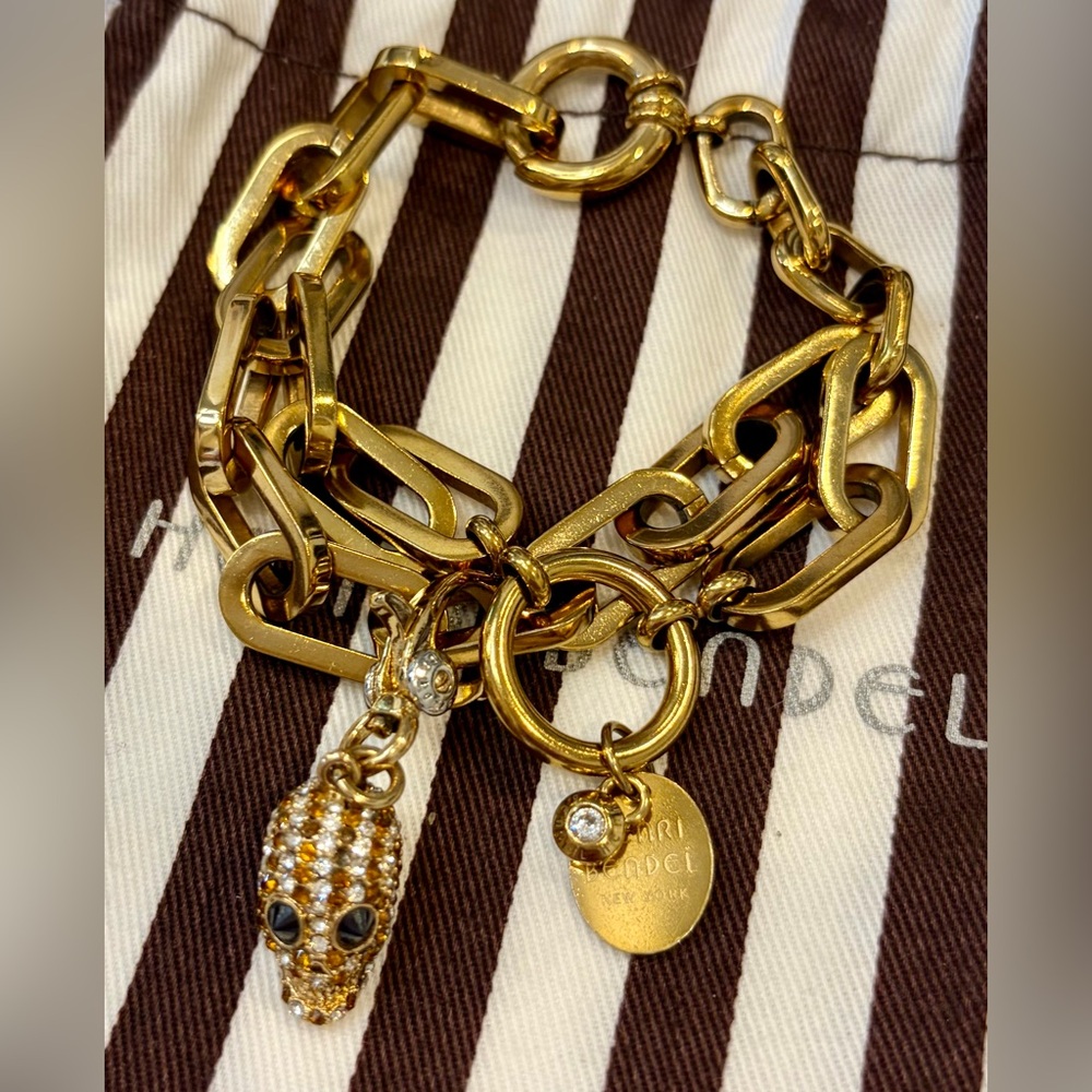 RARE EUC HENRI BENDEL SKULL BRACELET GOLD TONED CHUNKY CHAIN CRYSTAL SKULL CHARM - Picture 10 of 11